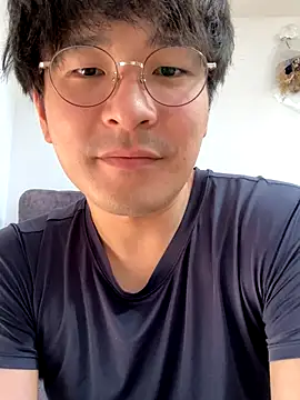 yuuki8910 live sex cam