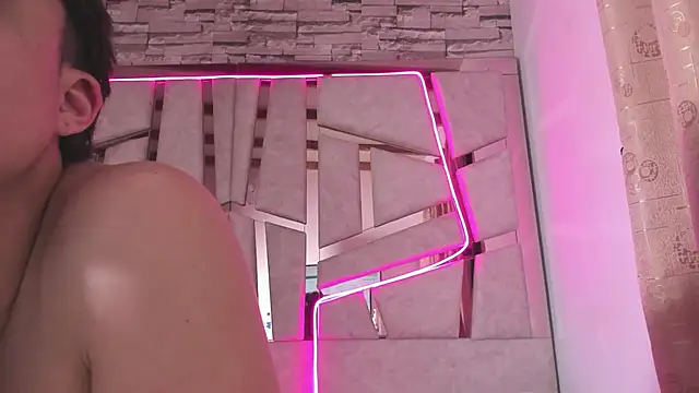mia_and_austin live sex cam