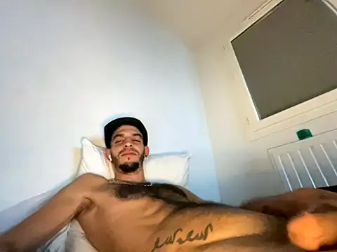 Rebeu313 live sex cam