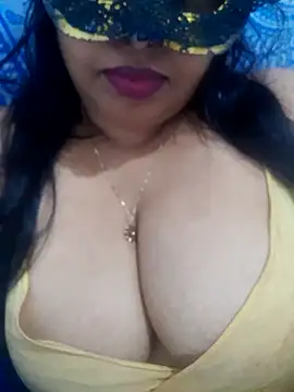 chubby_wife live sex cam