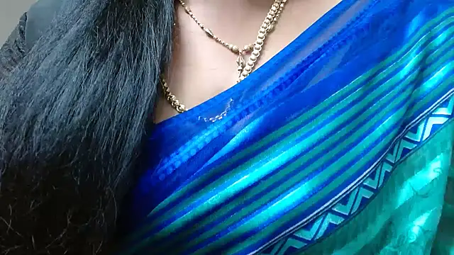 tamilharini live sex cam
