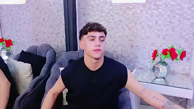 BrannTaylor live sex cam