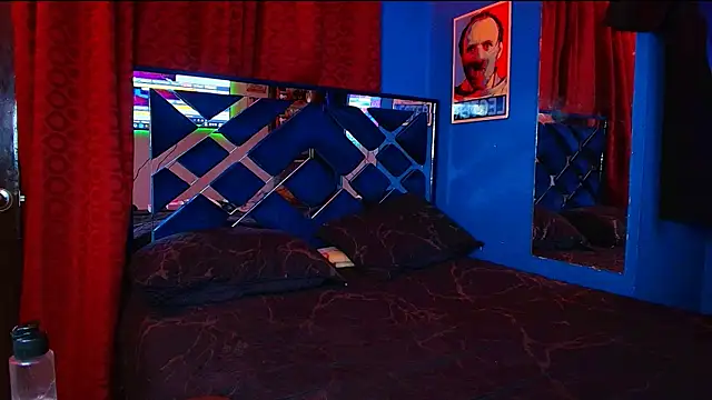 Luke_Howland live sex cam