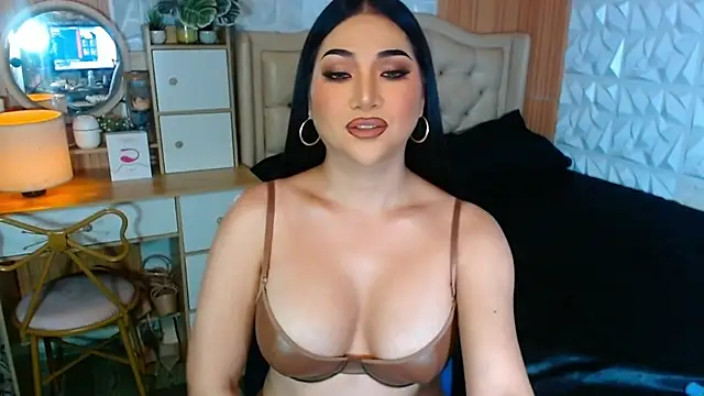 QueenMistressMaria live sex cam