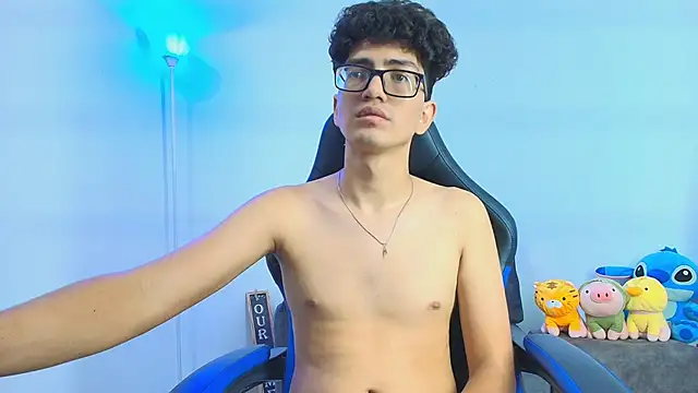 TylerWhite_ live sex cam
