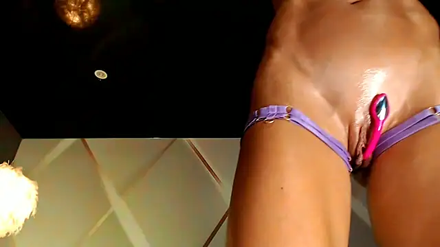 OksanaOcean live sex cam