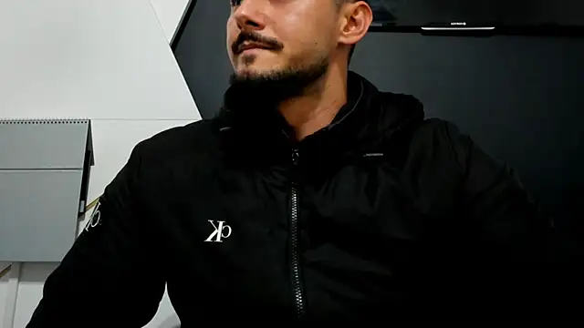 ClintMasters live sex cam