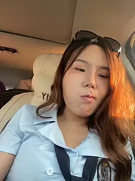 ChuChu1991 live sex cam