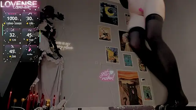 Careful_i_bite live sex cam
