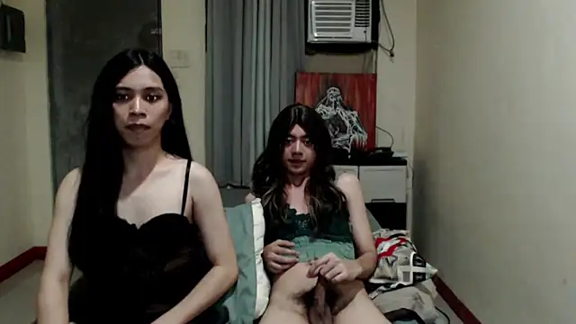 ursassytrans live sex cam