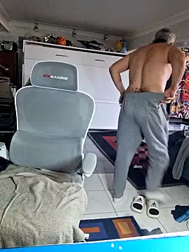 -Jim-Cummer- live sex cam