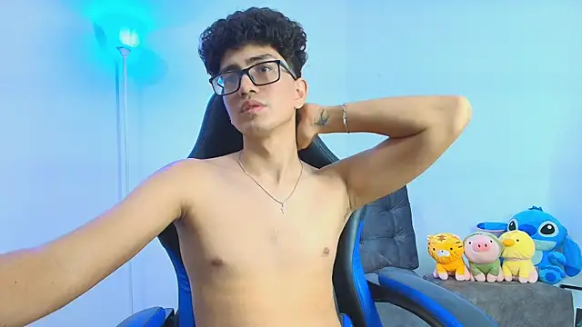 TylerWhite_ live sex cam