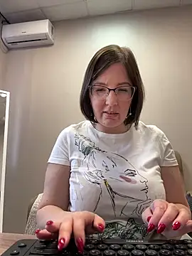 B_Bonya_m live sex cam