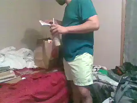 SmokingSloth live sex cam
