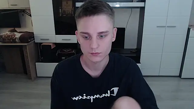 angryzan live sex cam
