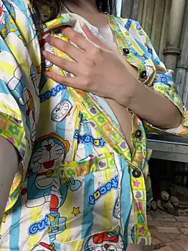 Serena_lovely24 live sex cam
