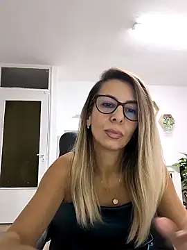 SukyGirl live sex cam