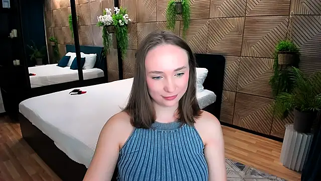 TrueReincarnation live sex cam