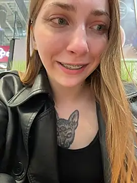 Sunny___Bunny live sex cam