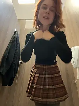 RosieSecret live sex cam
