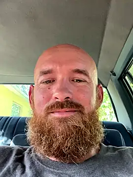 32XRedBeard live sex cam