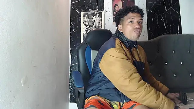 carlos_alber12 live sex cam