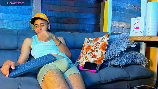 Alex_bigcock11_ live sex cam