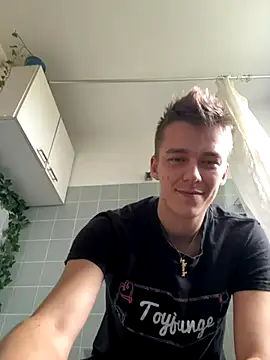 Toyjungee live sex cam