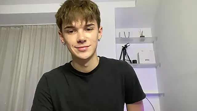 Milk_Guy live sex cam