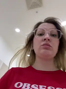 Teya_moon_ live sex cam