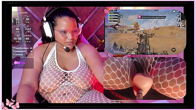 MhiaRey live sex cam
