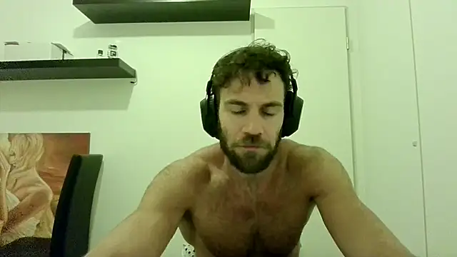 alpha-hunk live sex cam