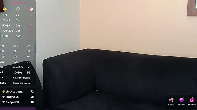 hairyncuteass live sex cam