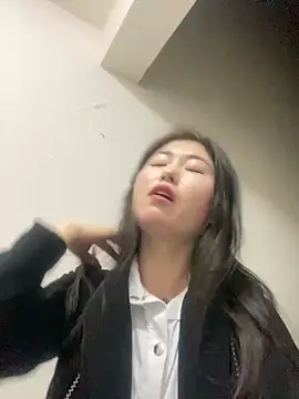 sunny-520 live sex cam