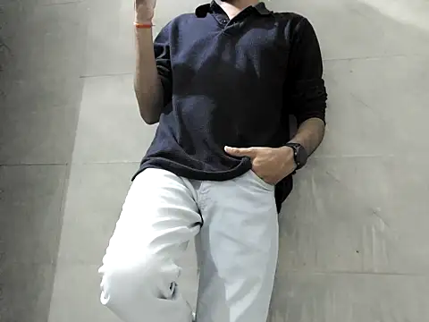 Lustyluckyy live sex cam