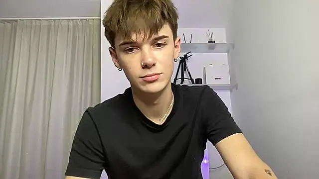 Milk_Guy live sex cam