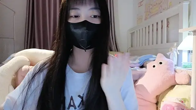love-uiui live sex cam