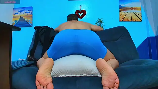 juanses_n_toro live sex cam