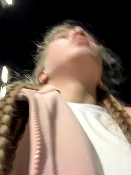 bambi_lu live sex cam