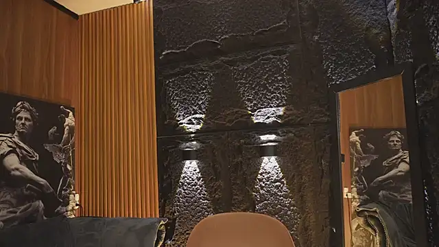 DannSaenz live sex cam
