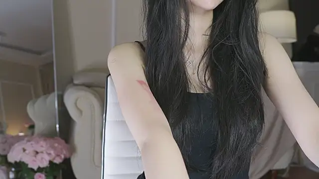 Hi_Feel_Me live sex cam