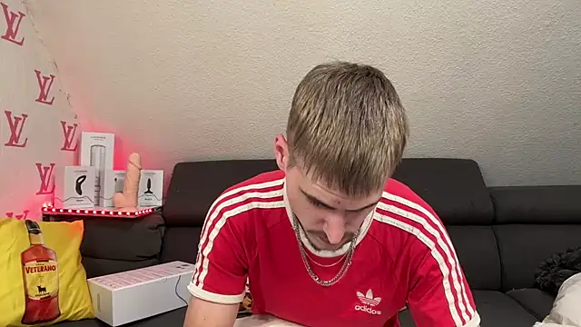 Cookieboy88 live sex cam