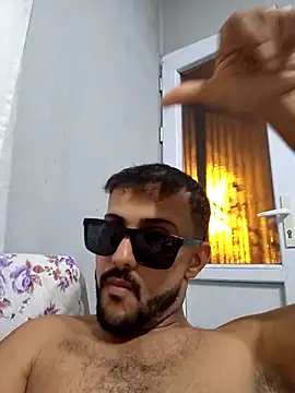 Muratcan33 live sex cam