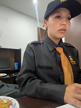 Emily-7_ live sex cam