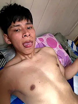 Roy_gomez live sex cam