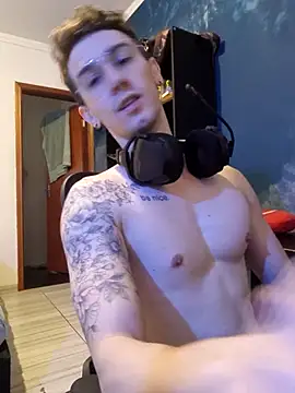 SweetGoodBoy22 live sex cam