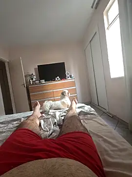 MysterBearMG live sex cam