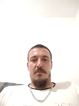 mayk18cm live sex cam