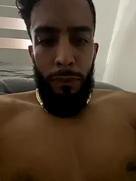Zyan_Moratto live sex cam