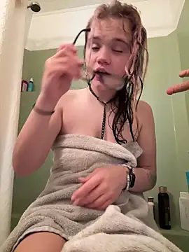 Cutiepiespanks live sex cam